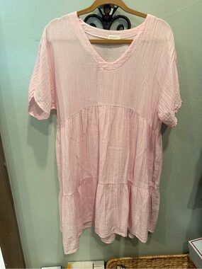 Relaxed Light Pink Cotton V-Neck Tiered Tunic Dress